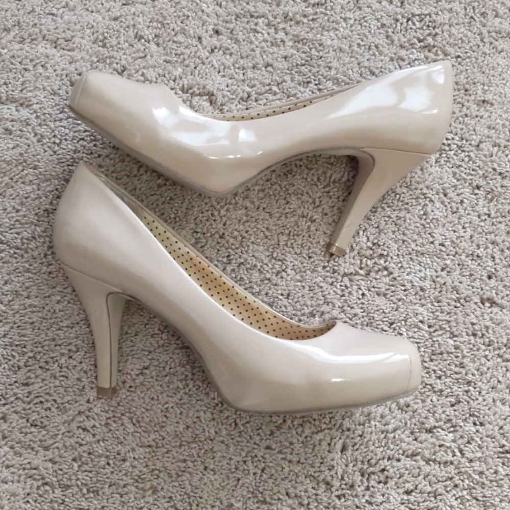 Nude heels